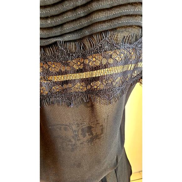7 For All Mankind Black Intricate Lace Capped Sleeve Sheer Top, NWOT, Sz XS - Picture 4 of 9